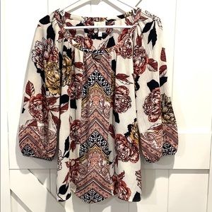 Fig and Flower 3/4 Sleeve Shirt Size Medium